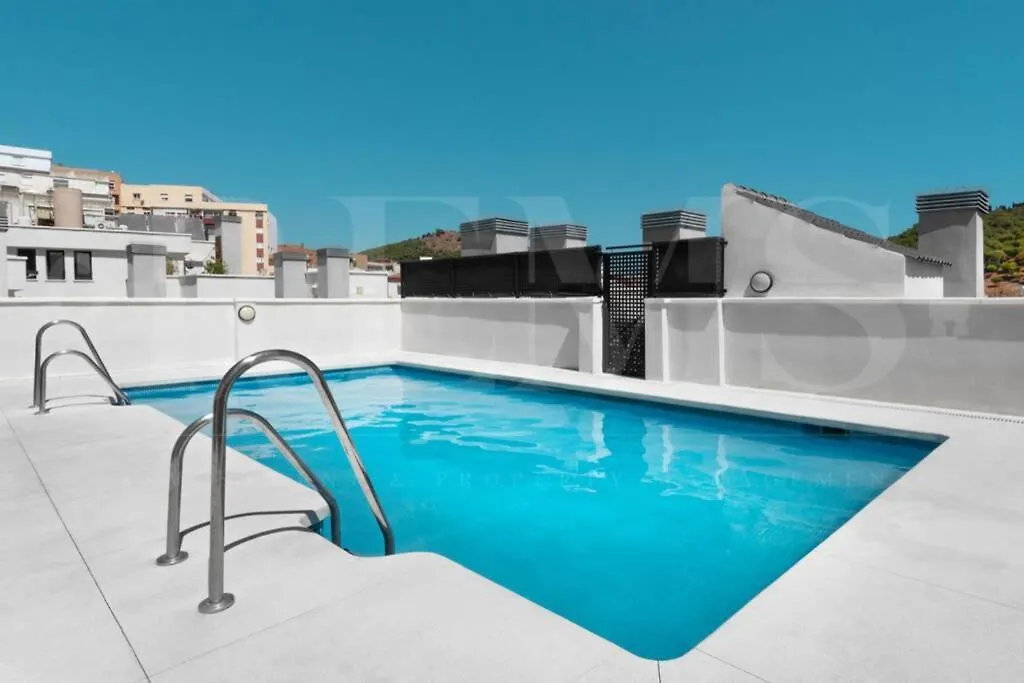 Designed Studio With Common Swimming Pool - Center By Rems Apartman Málaga