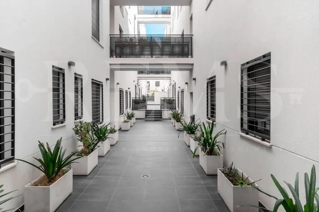 Designed Studio With Common Swimming Pool - Center By Rems Apartment Malaga 0*,  Spain
